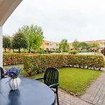 Апартаменты Villaggio Le Acacie *