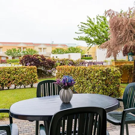 Villaggio Le Acacie Appartement *